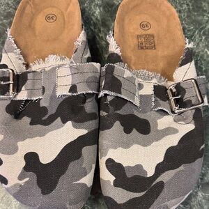 Kids Camouflage Slip-On Shoes